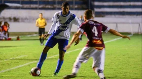 Burrão é derrotado em casa e se complica na Série A2
