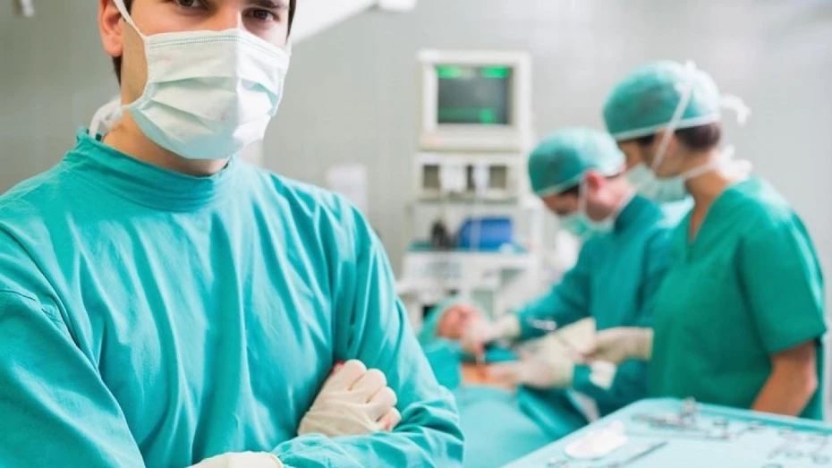 Prefeitura abre processo seletivo para médicos e técnicos