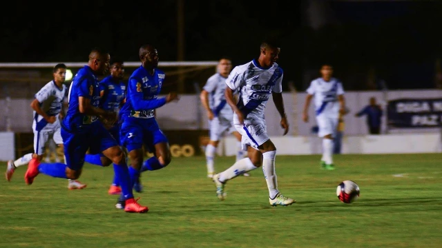 Burrão é goleado e despenca na tabela de classificação