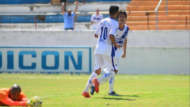 Taubaté derrota líder, mas Guarani acaba com sonho da classificação