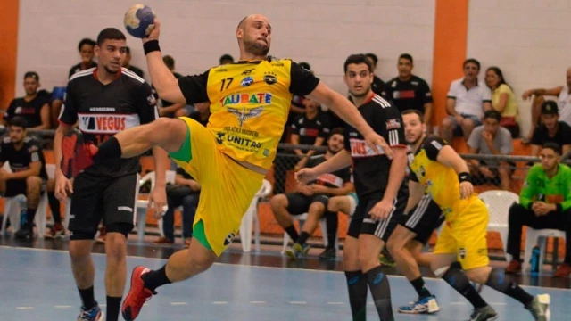Handebol Taubaté vence a quarta partida consecutiva no Paulista