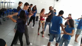 Felicidança está com inscrições abertas para adolescentes e adultos