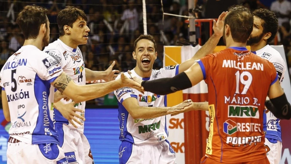 Renan Dal Zotto convoca seis atletas do Taubaté para Seleção Brasileira Renan Dal Zotto convoca seis atletas do Taubaté para Seleção Brasileira