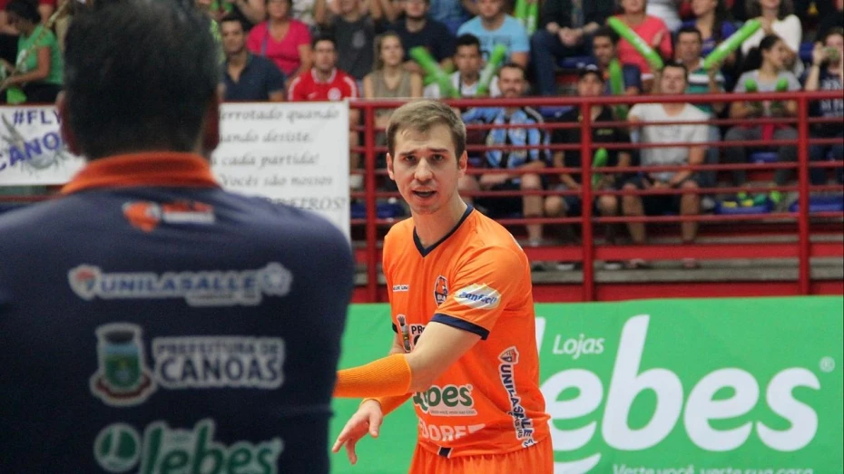 Vôlei Taubaté anuncia contratação de atleta da Seleção e mais três Vôlei Taubaté anuncia contratação de atleta da Seleção e mais três