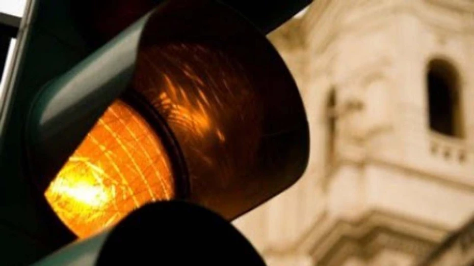 Semáforo é instalado no cruzamento da Av. Faria Lima com Juca Esteves Semáforo é instalado no cruzamento da Av. Faria Lima com Juca Esteves