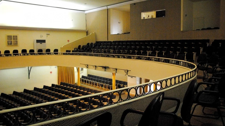 Teatro Metrópole divulga programação completa para junho Teatro Metrópole divulga programação completa para junho