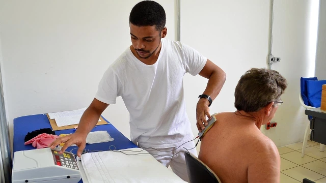 Clínica de Fisioterapia da Unitau oferece atendimento gratuito