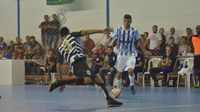 Líder: Futsal Taubaté visita o Corinthians na Liga Paulista