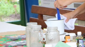 Curso no Sesc ensina a fabricar produtos de limpeza sustentáveis Curso no Sesc ensina a fabricar produtos de limpeza sustentáveis