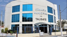 Câmara gastará R$ 18,4 mil em reforma de gabinete