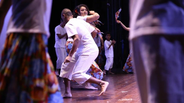 Centro Cultural sedia 2º Encontro dos Grupos de Cultura Afro