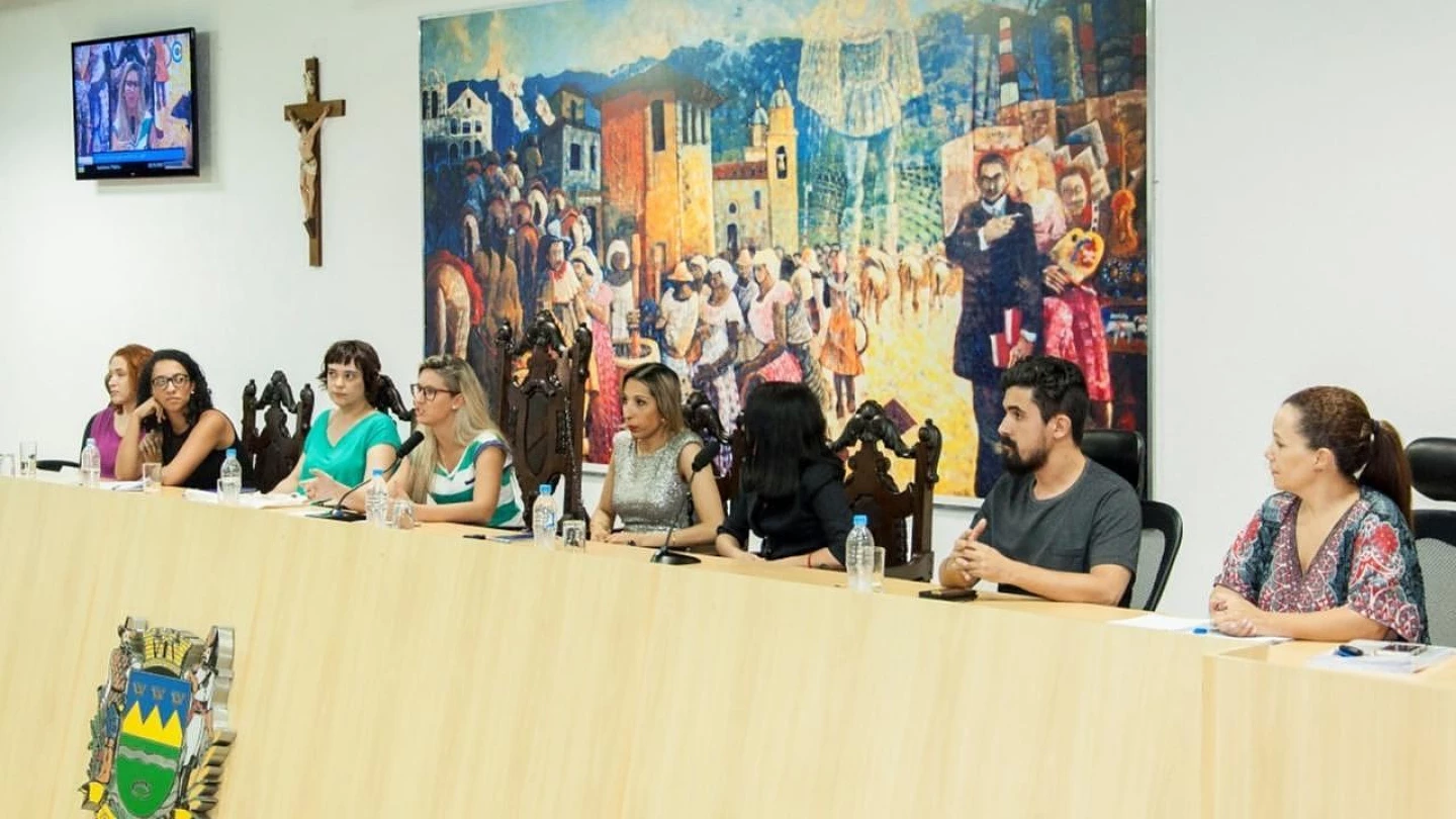 Audiência na Câmara sugere criação de Conselho do Direito LGBT