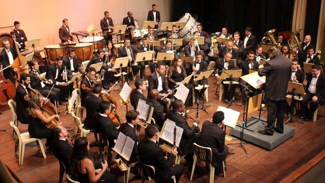Apresentações musicais e teatrais são destaques no Teatro Metrópole