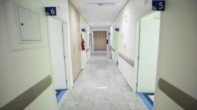 Bebê picado por escorpião deixa a UTI do Hospital Universitário