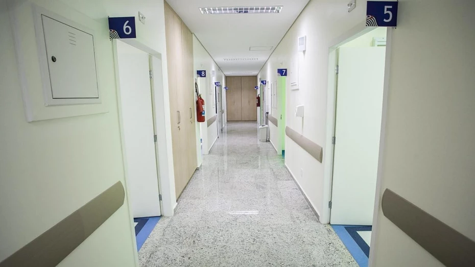 Bebê picado por escorpião deixa a UTI do Hospital Universitário Bebê picado por escorpião deixa a UTI do Hospital Universitário