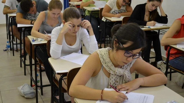 Inscrições para vestibular de Medicina da Unitau terminam sexta-feira