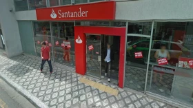 Homem armado rouba R$ 367 mil de agência bancária