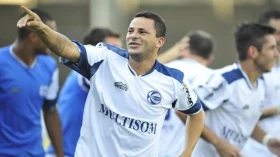 Burro da Central anuncia primeiro reforço para Série A2 de 2018
