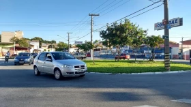 Prefeitura realiza mudança provisória em trecho da rua Domingues Ribas