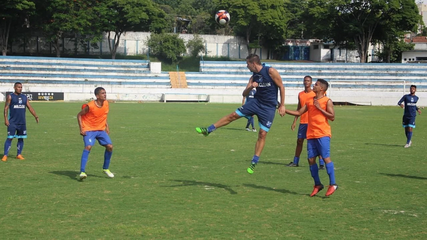 Burro da Central tem semana movimentada na pré-temporada
