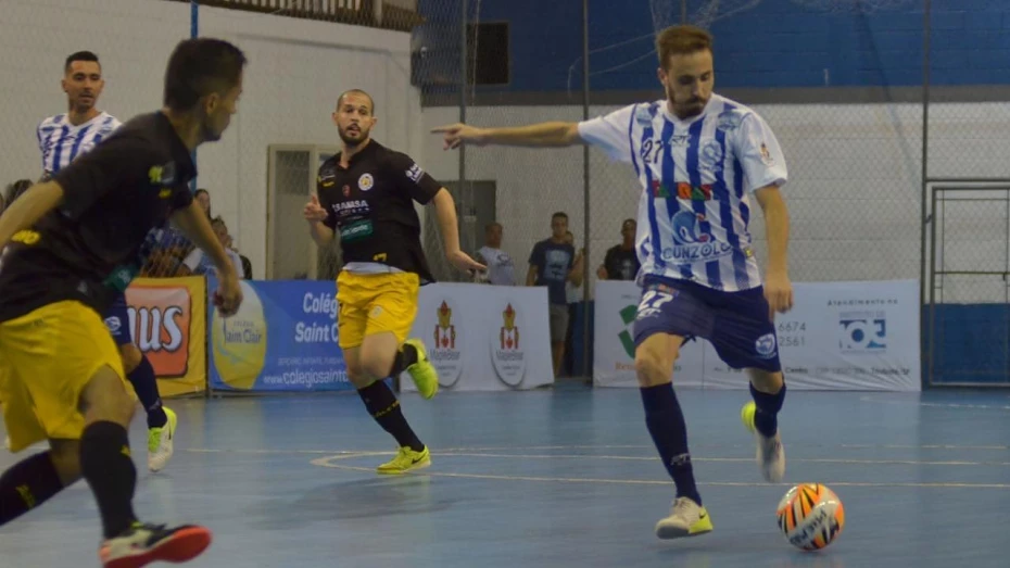 Taubaté vence Pulo do Gato e está na final da Copa Paulista de Futsal Taubaté vence Pulo do Gato e está na final da Copa Paulista de Futsal