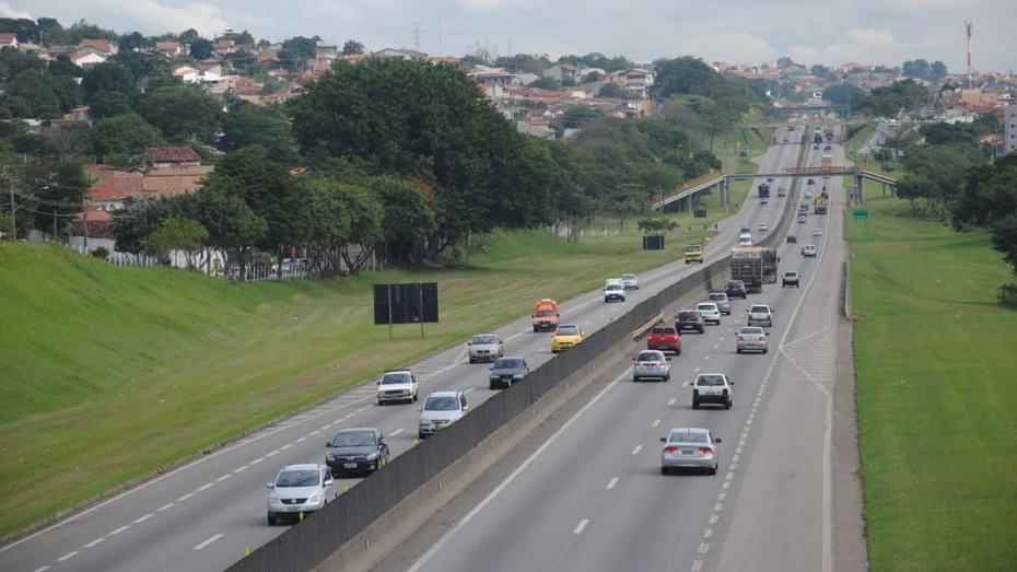 Concessionária realiza operação especial de fim de ano na Via Dutra Concessionária realiza operação especial de fim de ano na Via Dutra