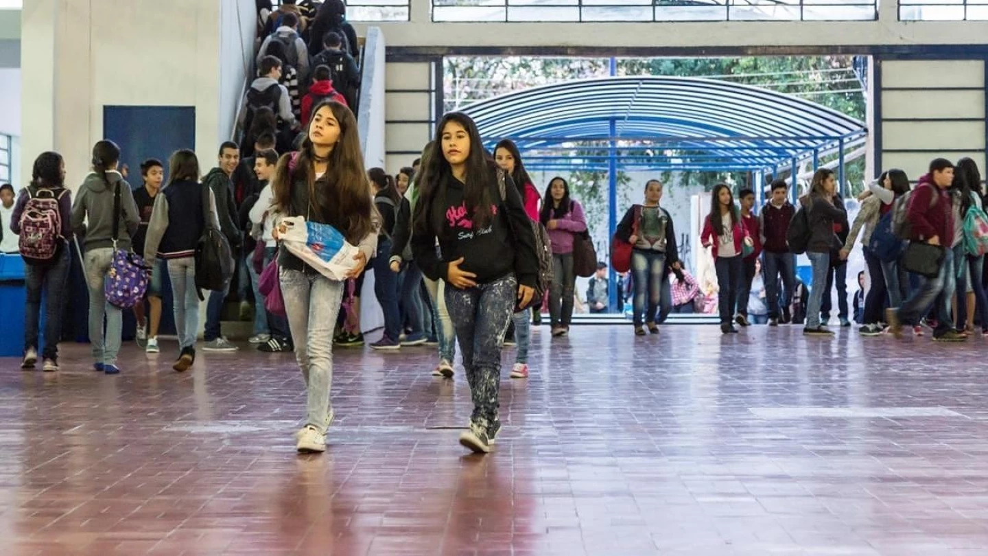 Alunos de escolas municipais voltam às aulas em Taubaté