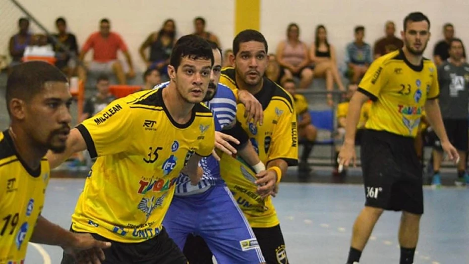Handebol Taubaté mantém invencibilidade na Taça Paulistana