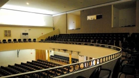 Teatro Metrópole recebe espetáculos solidários