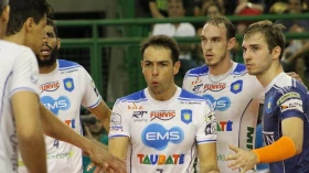 Taubaté e Cruzeiro duelam pela segunda vez na semifinal da Superliga