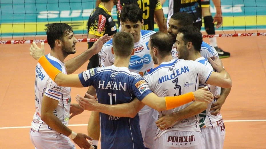 Trio do Vôlei Taubaté é convocado para Seleção Brasileira