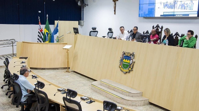 Ex-presidente da Funcabes é ouvido pela “CPI da Unitau”