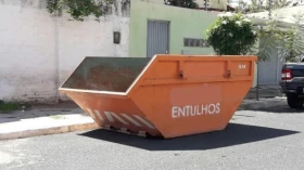 Projeto prevê regras para descarte de materiais em caçambas