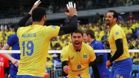 Seleção Brasileira de vôlei inicia atividades em Taubaté na segunda-feira