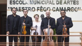 Escola Fêgo Camargo apresenta espetáculo sobre Mozart no Metrópole Escola Fêgo Camargo apresenta espetáculo sobre Mozart no Metrópole