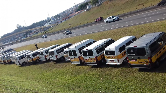 Greve dos caminhoneiros faz rede municipal suspender aulas em Taubaté
