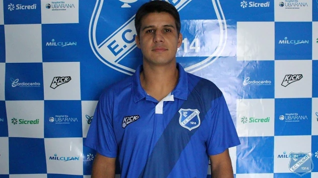 Taubaté anuncia volante ex-Corinthians para Copa Paulista