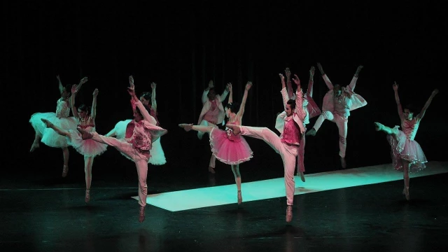 Balé da cidade tem vagas abertas para oficinas de dança