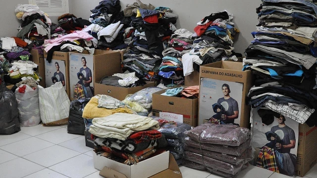 Sindicato dos Metalúrgicos participa da Campanha do Agasalho