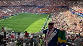 Fotos de taubateanos na Copa do Mundo fazem sucesso na internet