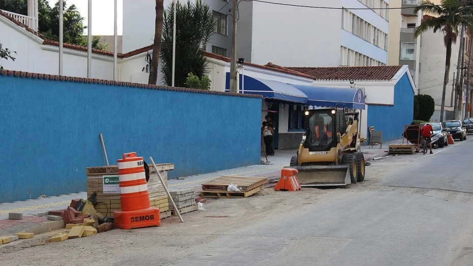 Rua Conselheiro Moreira de Barros é interditada nesta quarta-feira Rua Conselheiro Moreira de Barros é interditada nesta quarta-feira