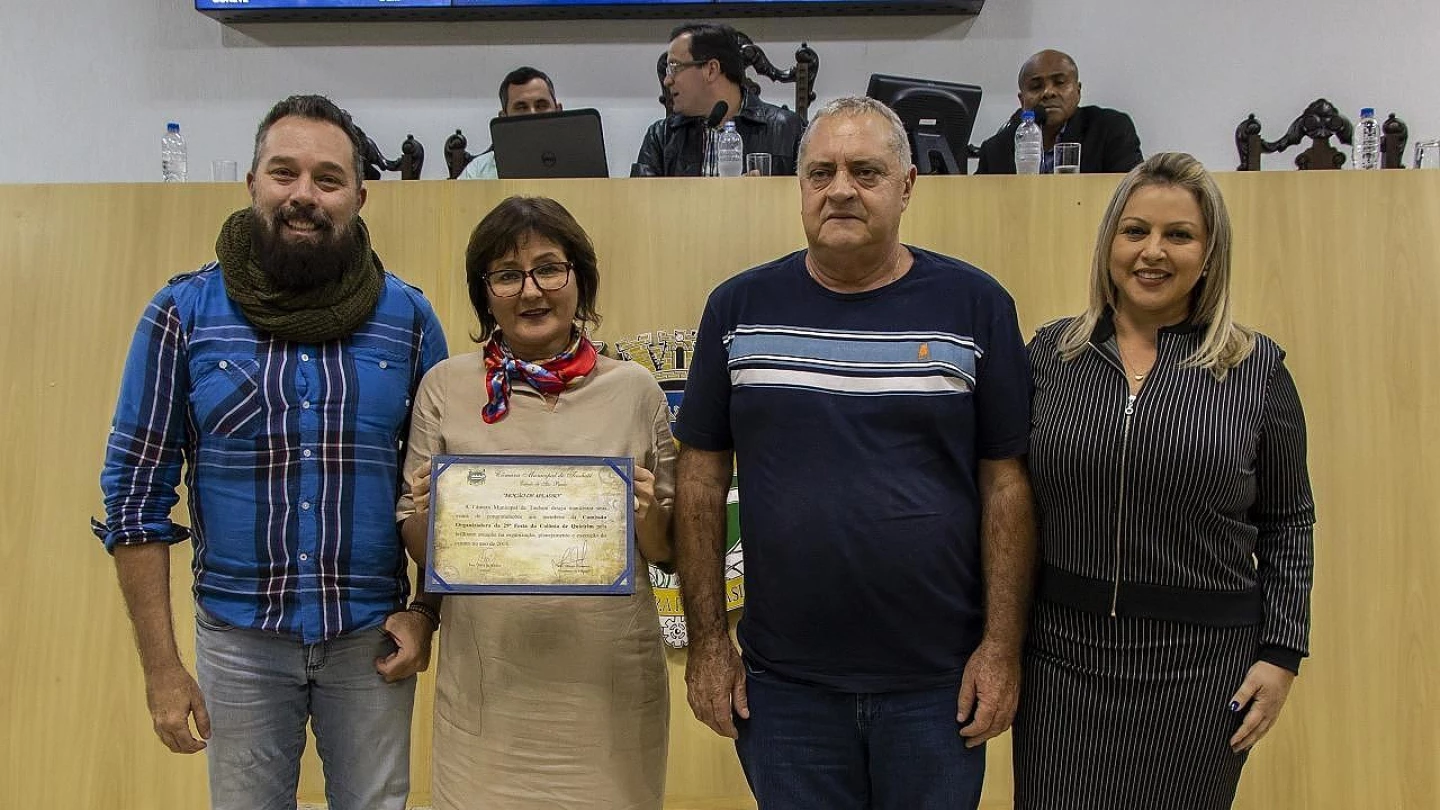 Organização da Festa de Quiririm recebe homenagem na Câmara