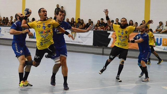 Clássico entre Taubaté e Pinheiros agita rodada da Taça Estado de SP