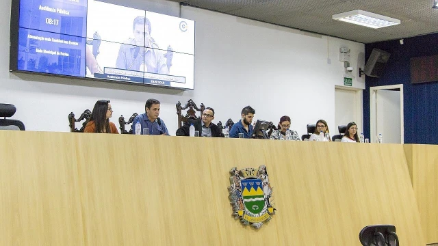 Alimentação nas escolas é tema de debate na Câmara de Taubaté