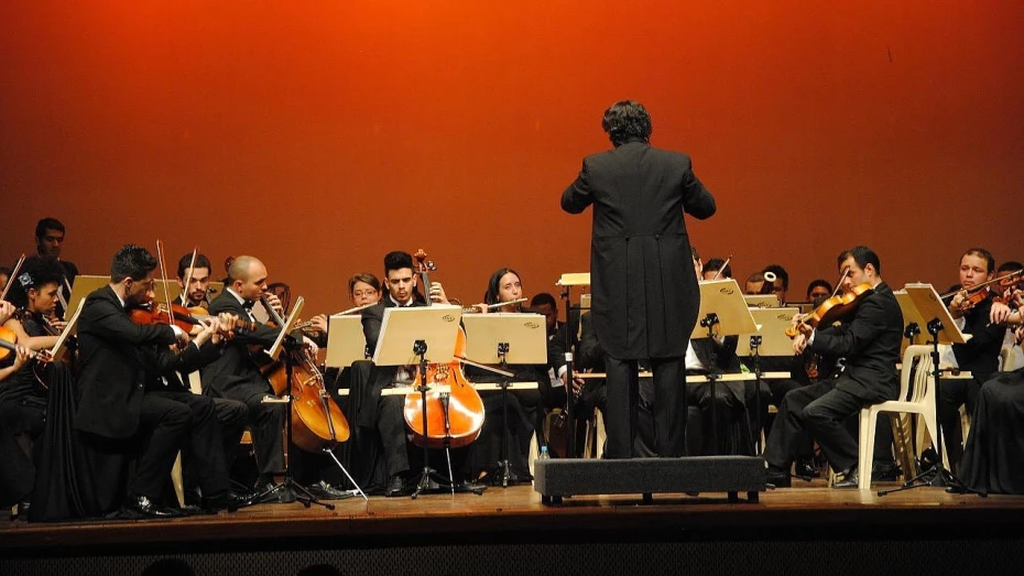 Taubaté abre processo seletivo para a Banda Sinfônica Jovem Taubaté abre processo seletivo para a Banda Sinfônica Jovem