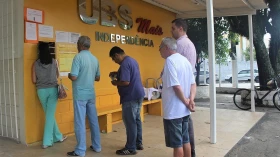 Postos de saúde recebem último abastecimento de vacinas contra gripe