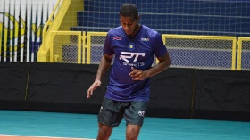 Lucarelli é destaque em jogo-treino entre Taubaté e São José