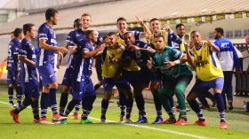 Taubaté derrota Santos na Vila Belmiro e segue invicto na Copa Paulista