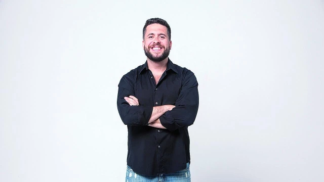 Maurício Meirelles traz novo stand up ao Teatro Metrópole