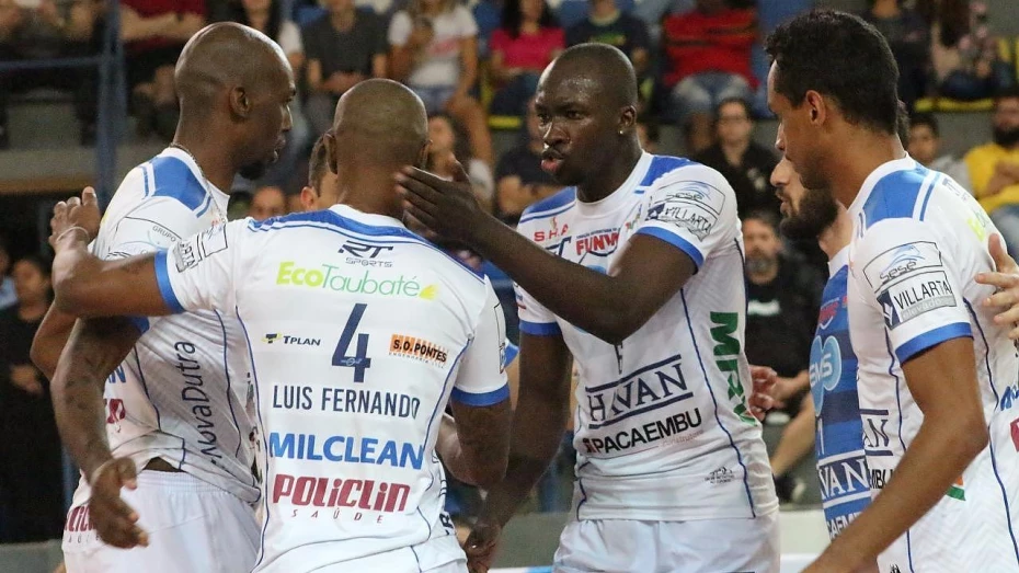 Taubaté sofre, mas vence Atibaia pelo Campeonato Paulista de Vôlei